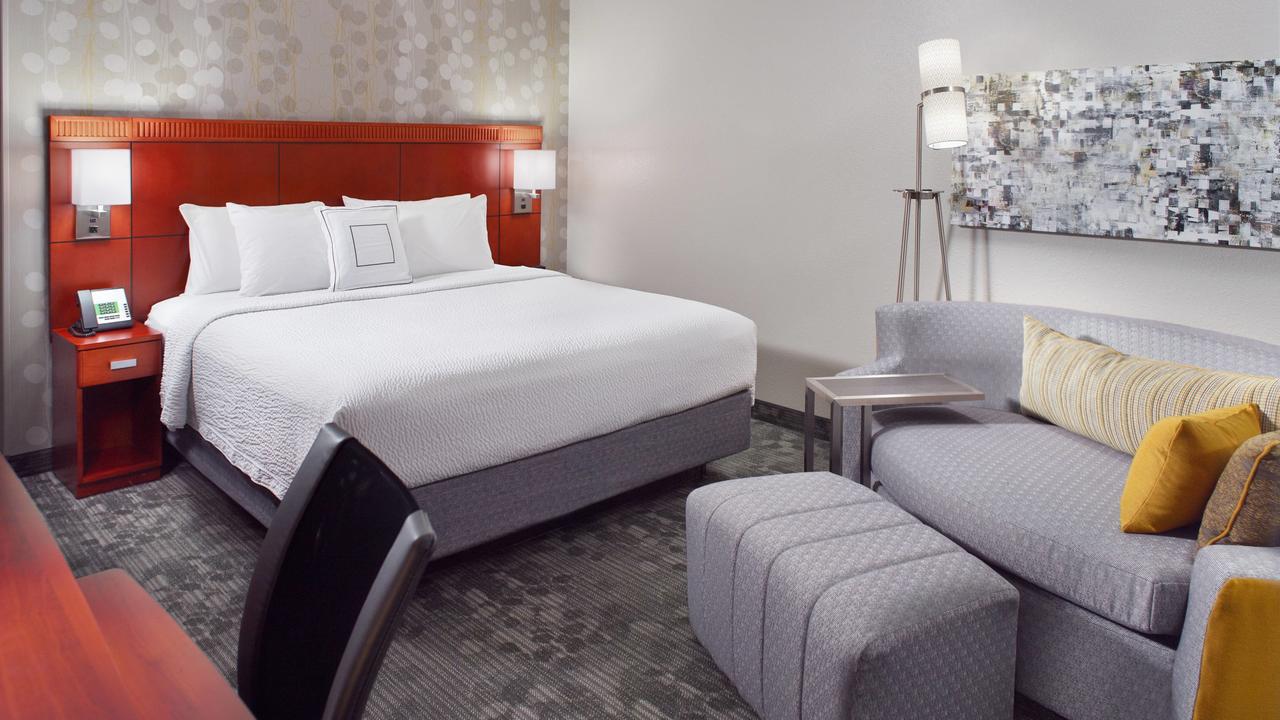 Courtyard by Marriott Greensboro
