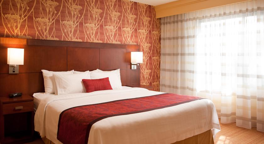 Sonesta Select Los Angeles LAX (Formerly Courtyard by Marriott)