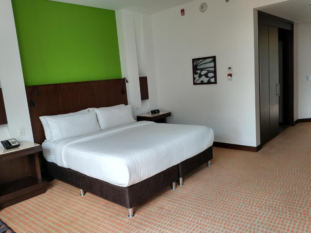 Holiday Inn Bogota Airport