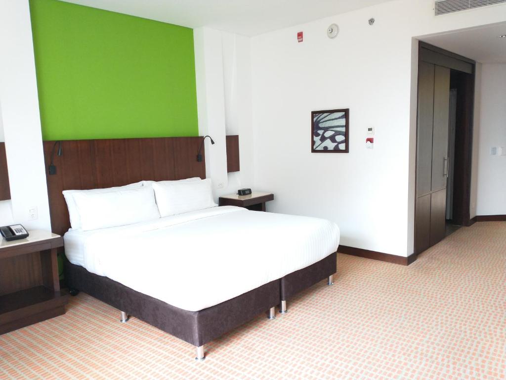 Holiday Inn Bogota Airport
