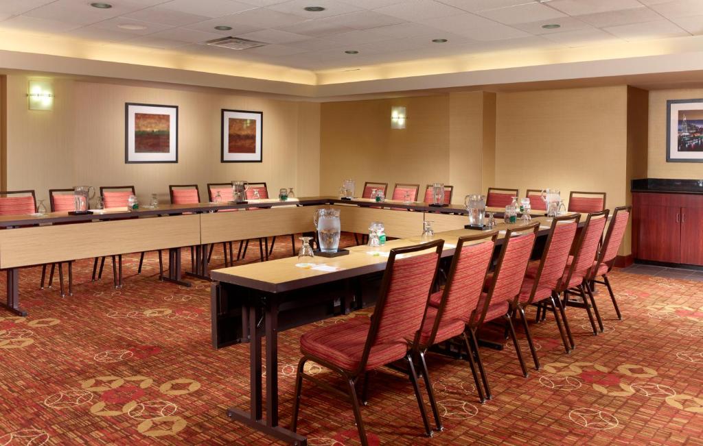 Courtyard By Marriott Nashville Downtown