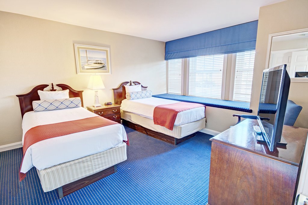 Wyndham Newport Onshore