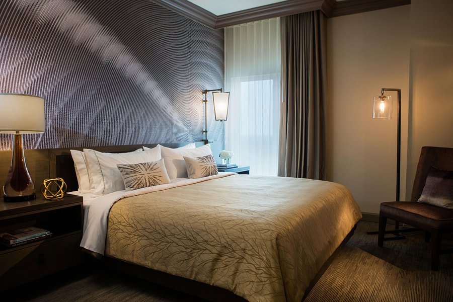 Renaissance Waterford Oklahoma City Hotel