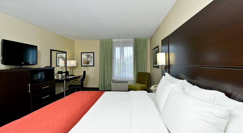 Comfort Inn & Suites near Universal Orlando Resort