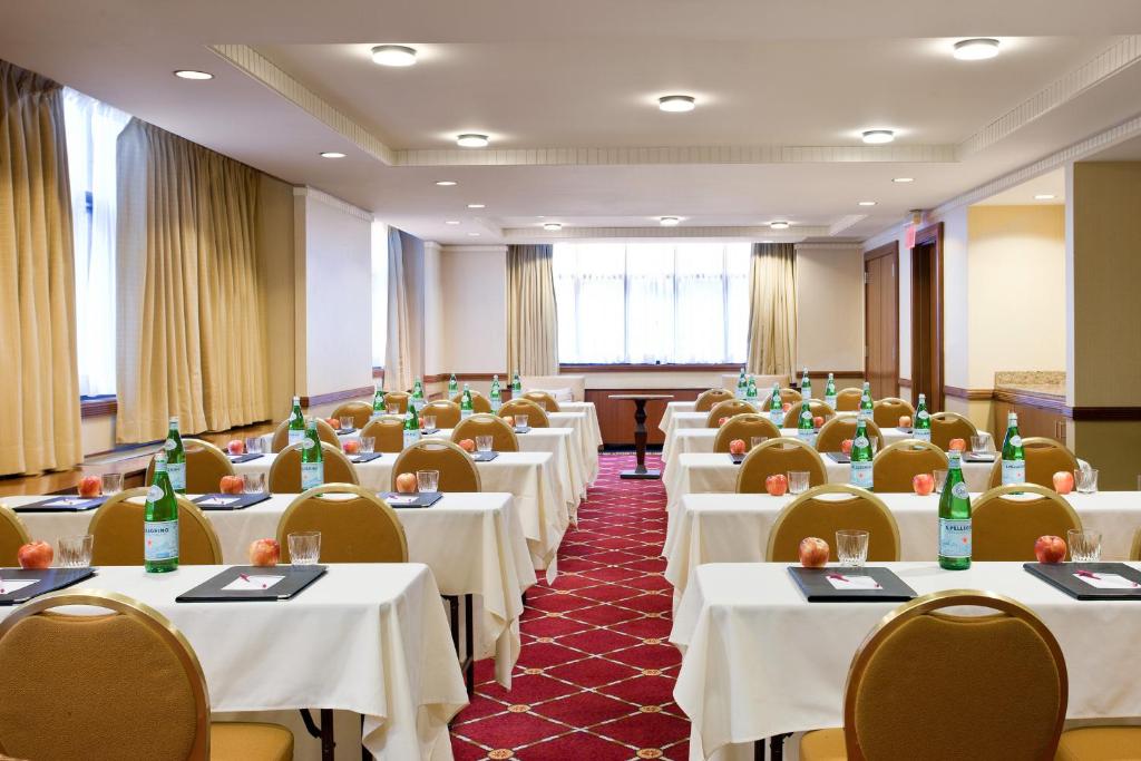 Philadelphia Center City Residence Inn by Marriott