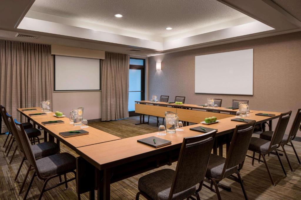 Courtyard by Marriott Tempe