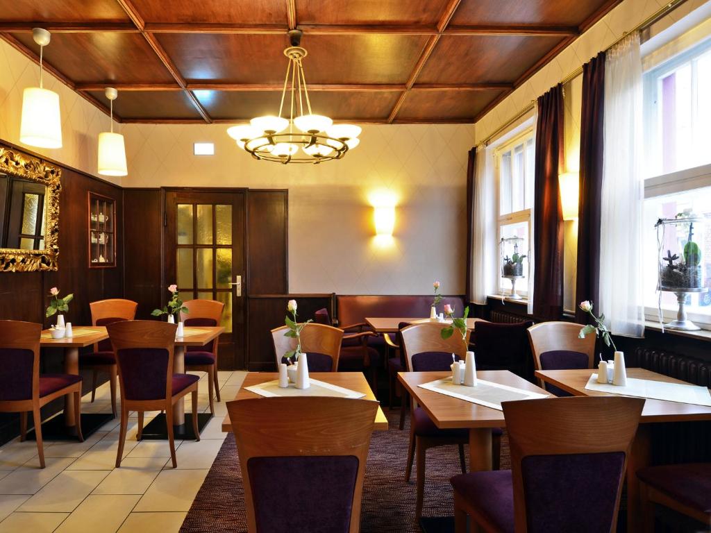 Comfort Hotel tom Kyle
