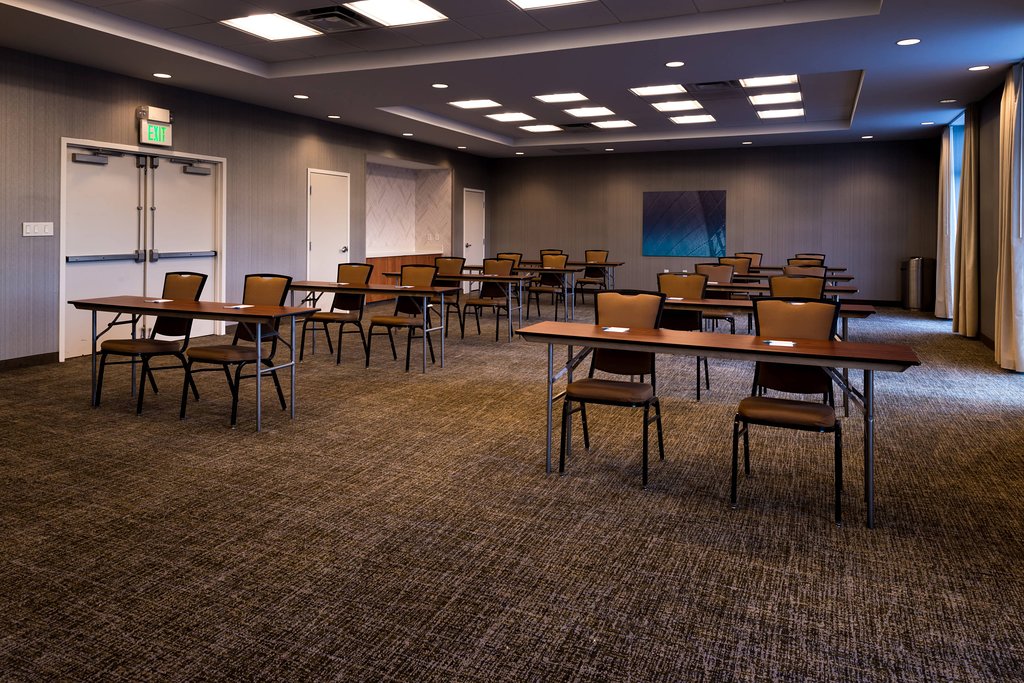 SpringHill Suites by Marriott Pittsburgh Southside Works