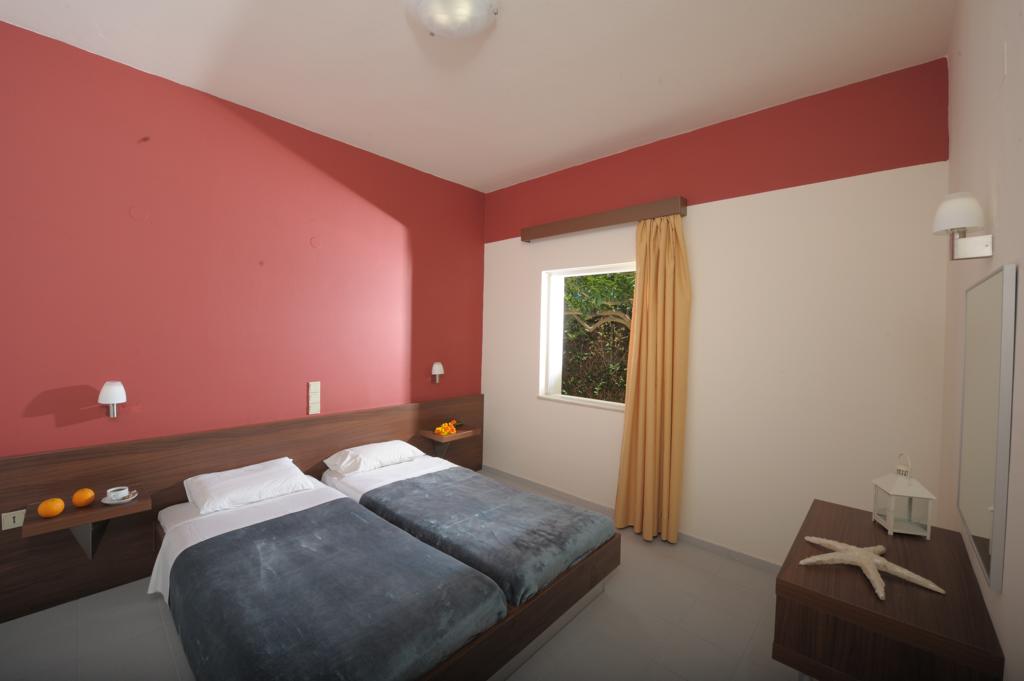 Meropi Aparthotel