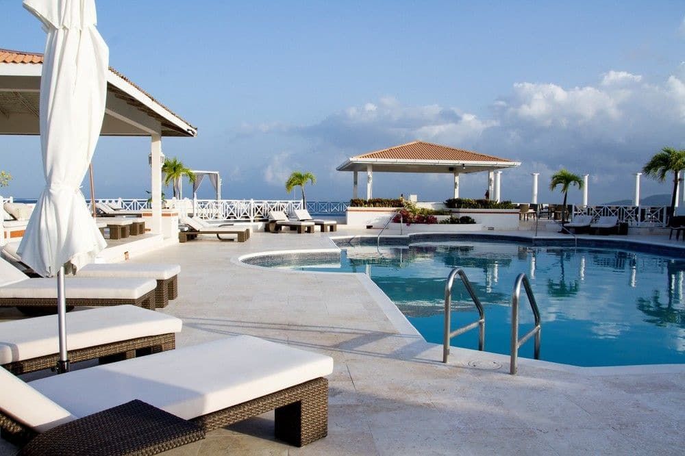 Grenadian By Rex Resorts Hotel