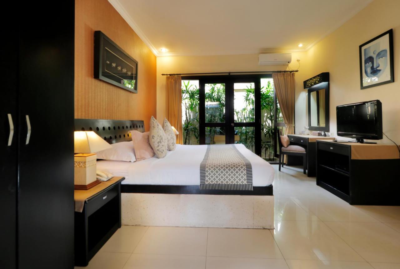 Heliconia Villa