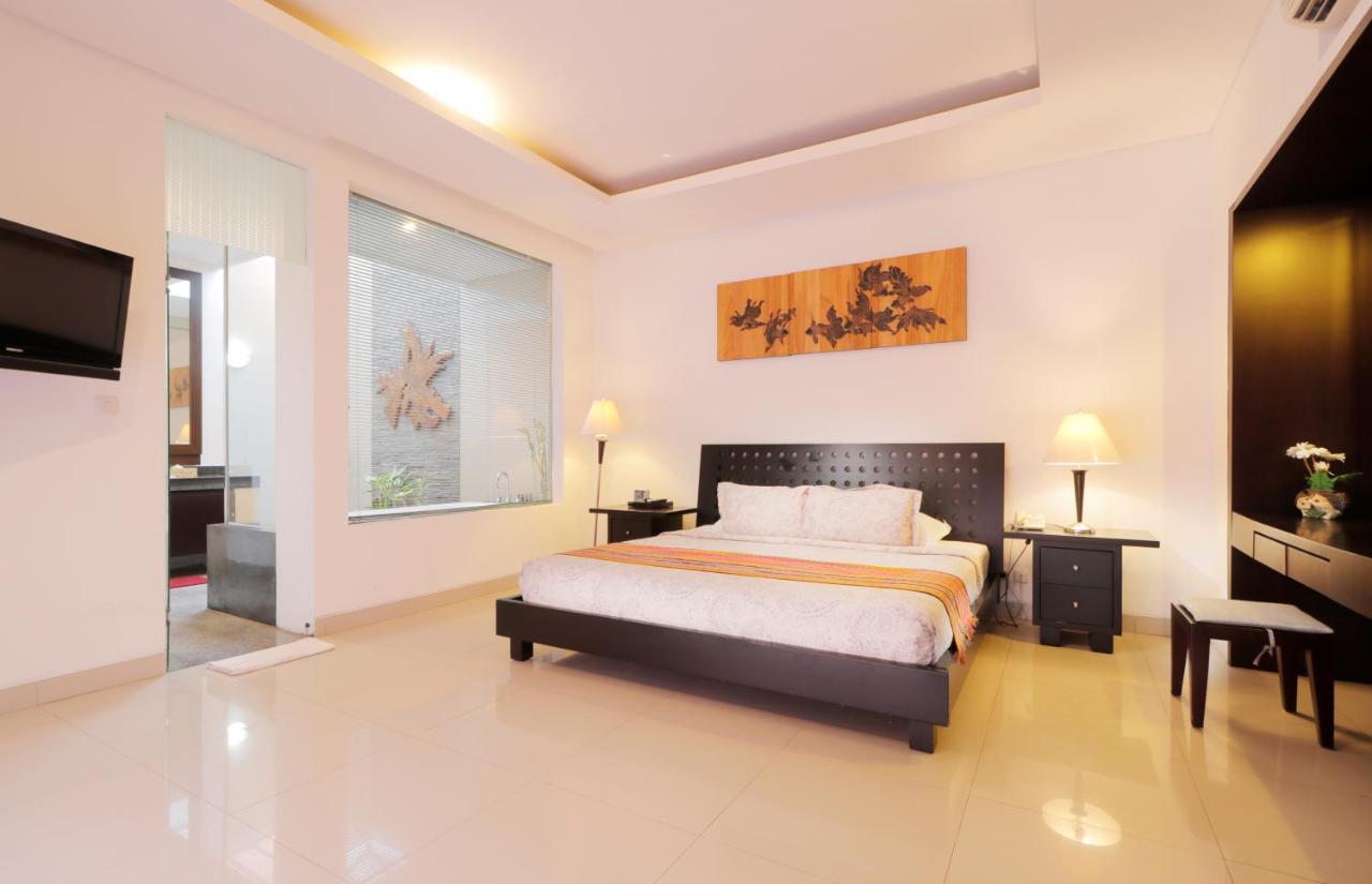 Heliconia Villa