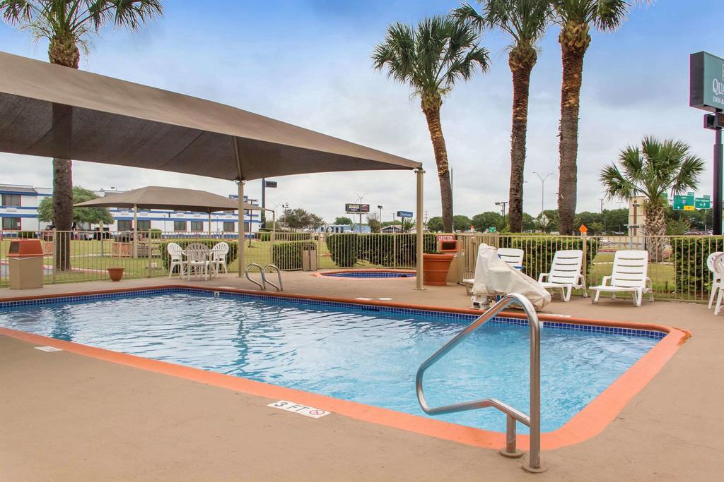 Quality Inn Suites Northeast