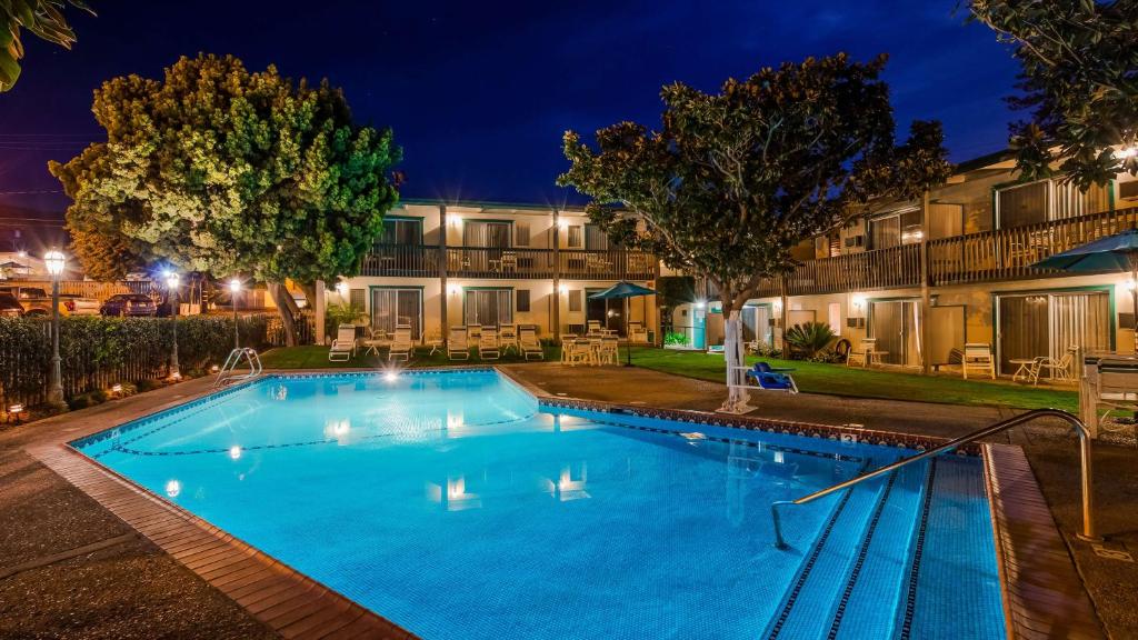 Best Western Plus Santa Barbara (Formerly Encina Inn & Suites )