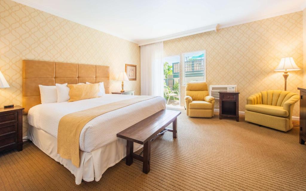 Best Western Plus Santa Barbara (Formerly Encina Inn & Suites )