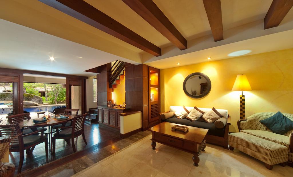 Pool Villa Club Senggigi Beach Lombok