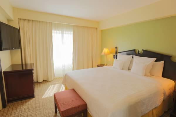 DoubleTree by Hilton Managua (Formerly Barcelo Managua )