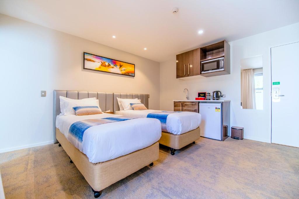 Best Western Alpine Hotel