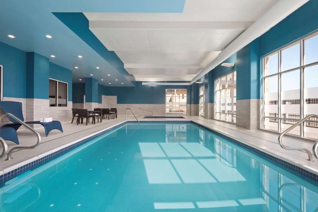 Hampton Inn & Suites by Hilton Kelowna Airport