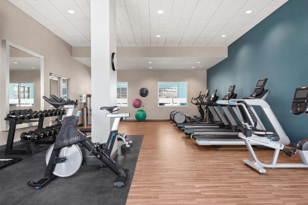 Hampton Inn & Suites by Hilton Kelowna Airport