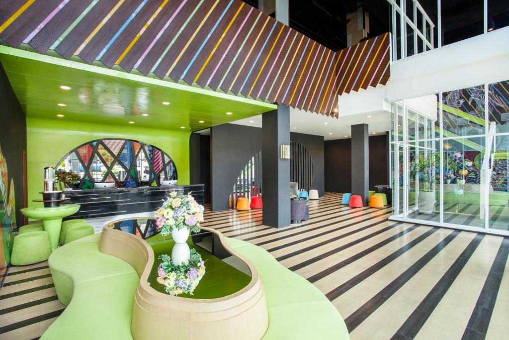 MaxOneHotels at Tidar Surabaya
