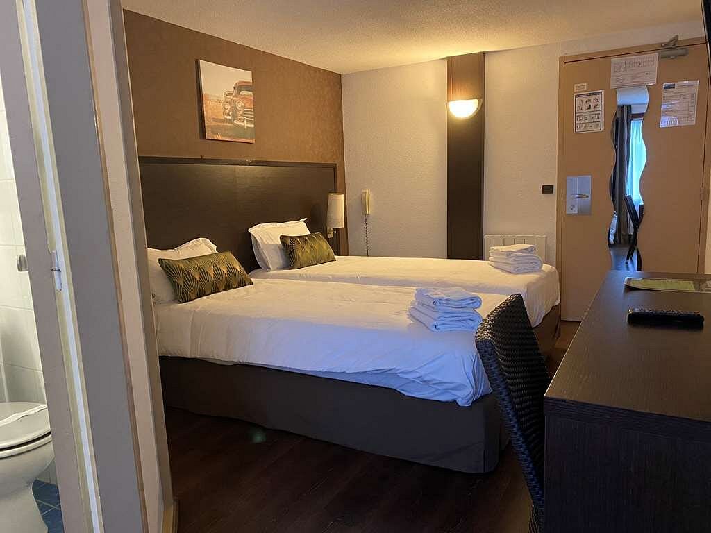 Shelder Hotel (Formerly Kyriad Cherbourg - Equeurdreville)