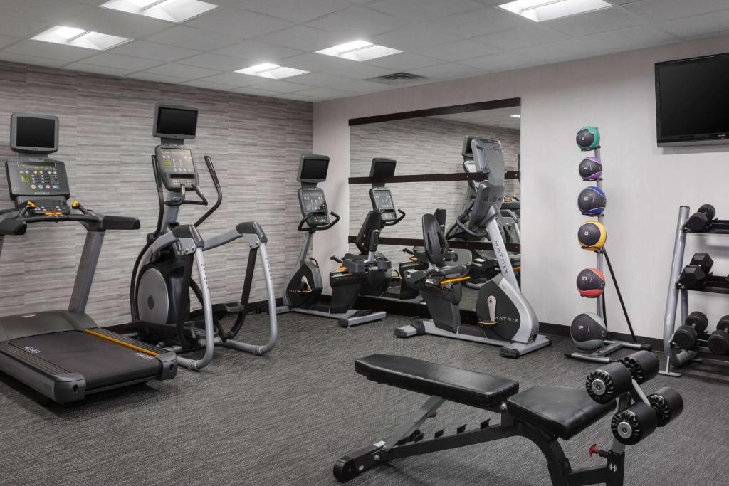 Courtyard by Marriott Mahwah