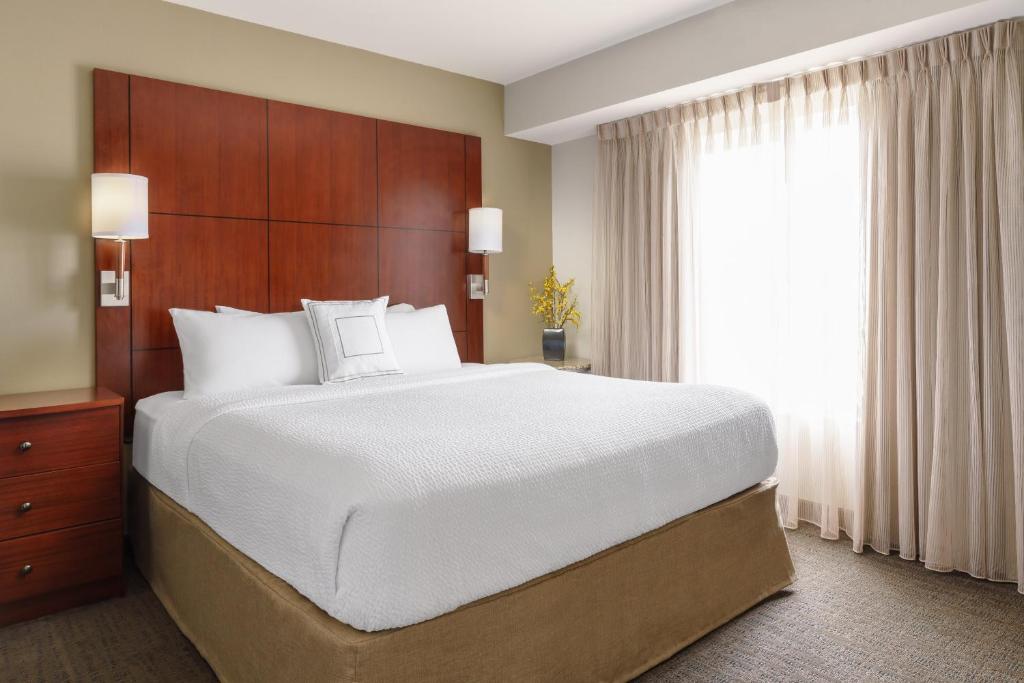 Residence Inn Charleston North/Ashley Phosphate