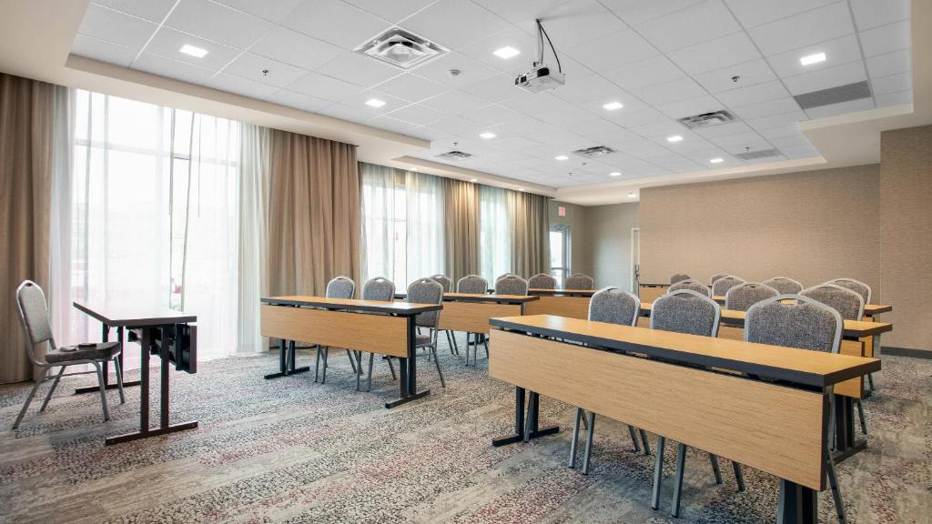 Courtyard by Marriott Jonesboro