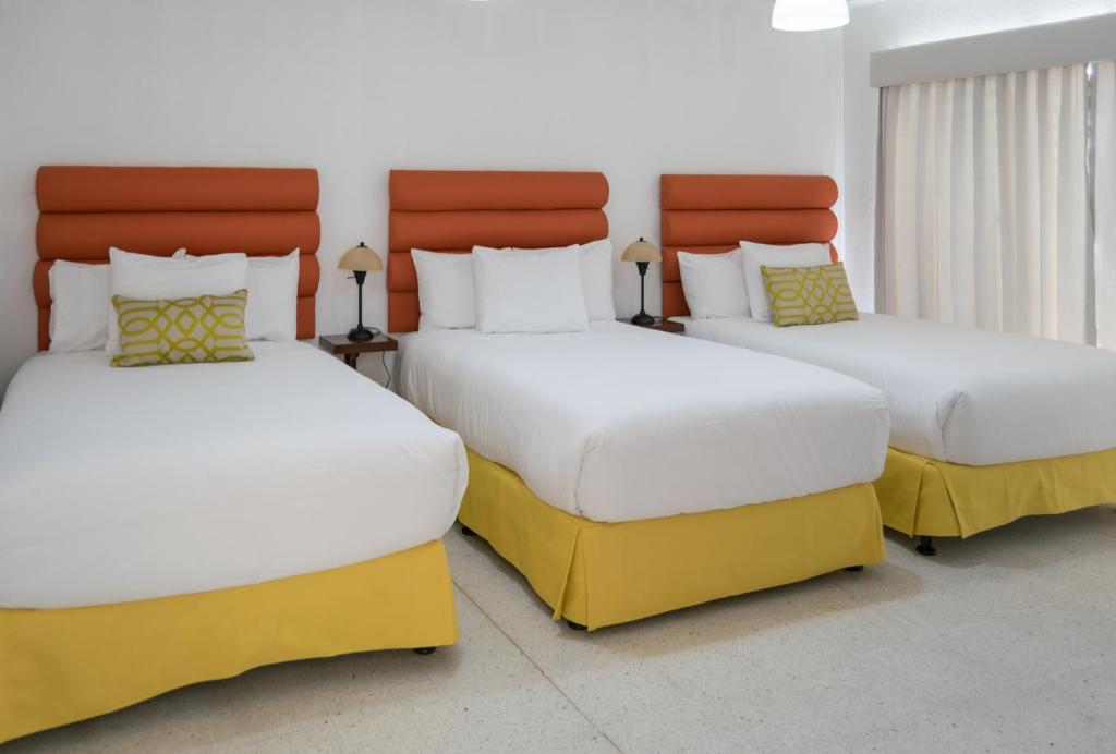 In & Out Hotel