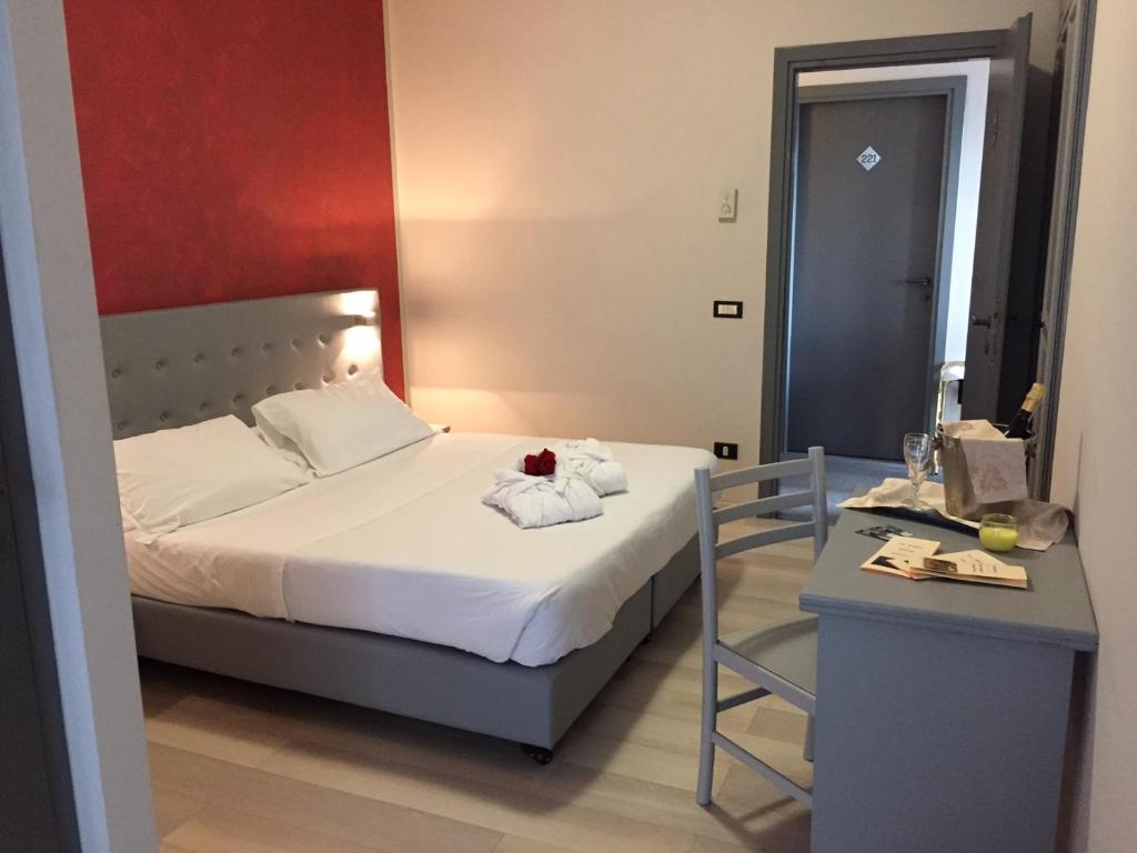 Sant' Elia Hotel