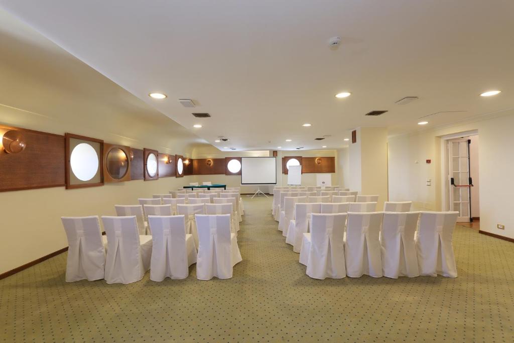 Excelsior Palace Hotel
