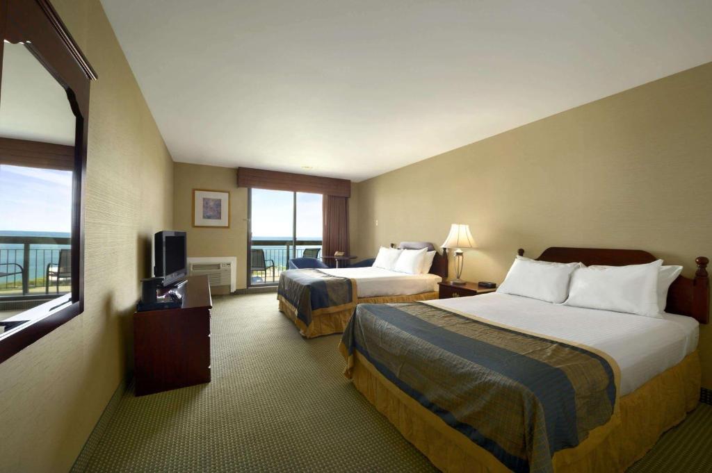 Ramada by Wyndham Jordan/Beacon Harbourside Resor