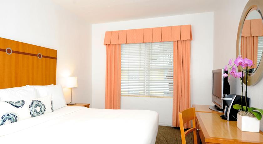 Avalon Hotel