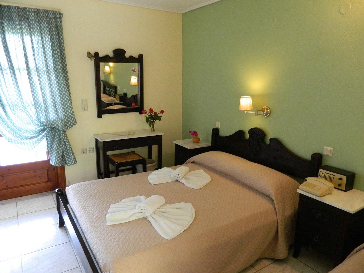 Daphne Hotel Samos