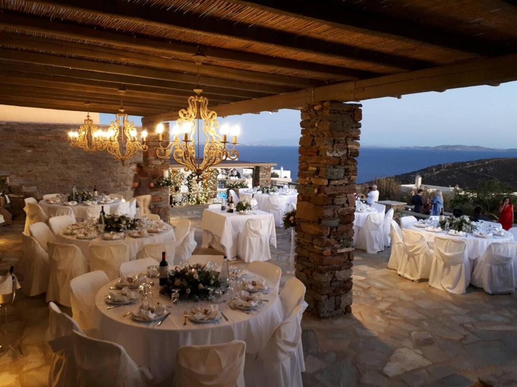 Diles & Rinies Villas Tinos