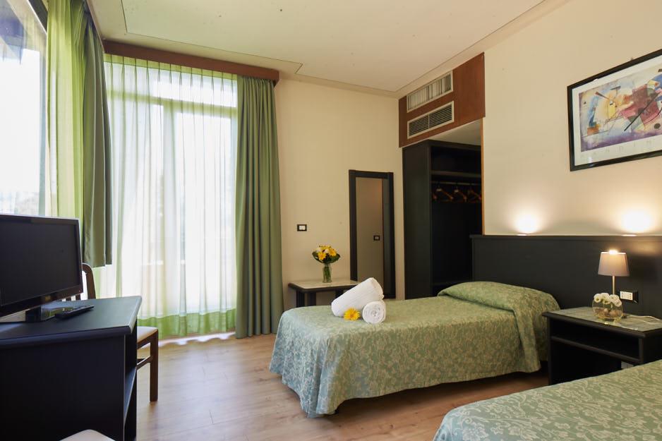 Hotel Lago Verde