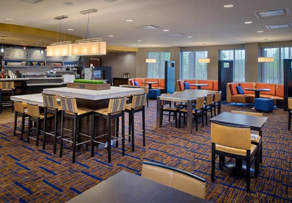 Courtyard By Marriott Hanover Lebanon