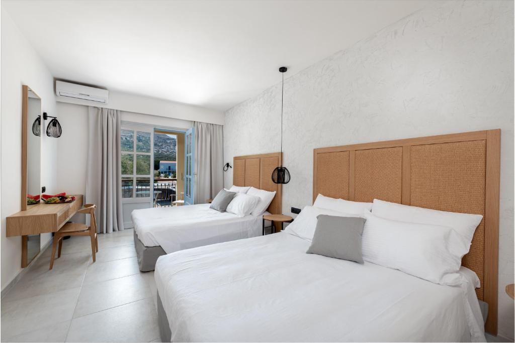 Pedi Beach Hotel