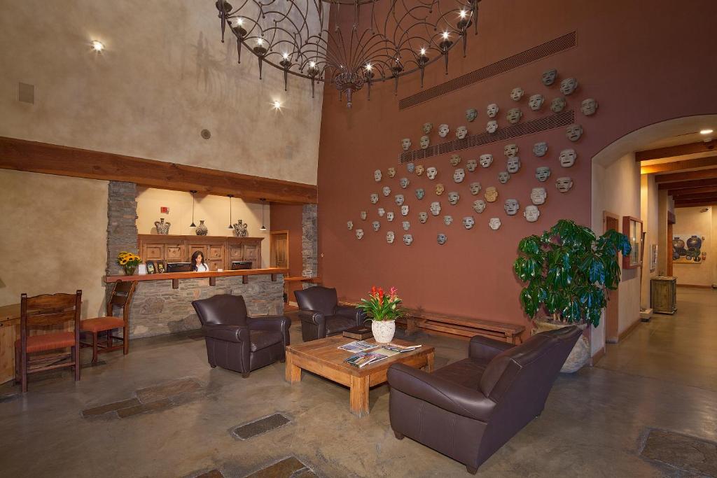 Embarc Palm Desert