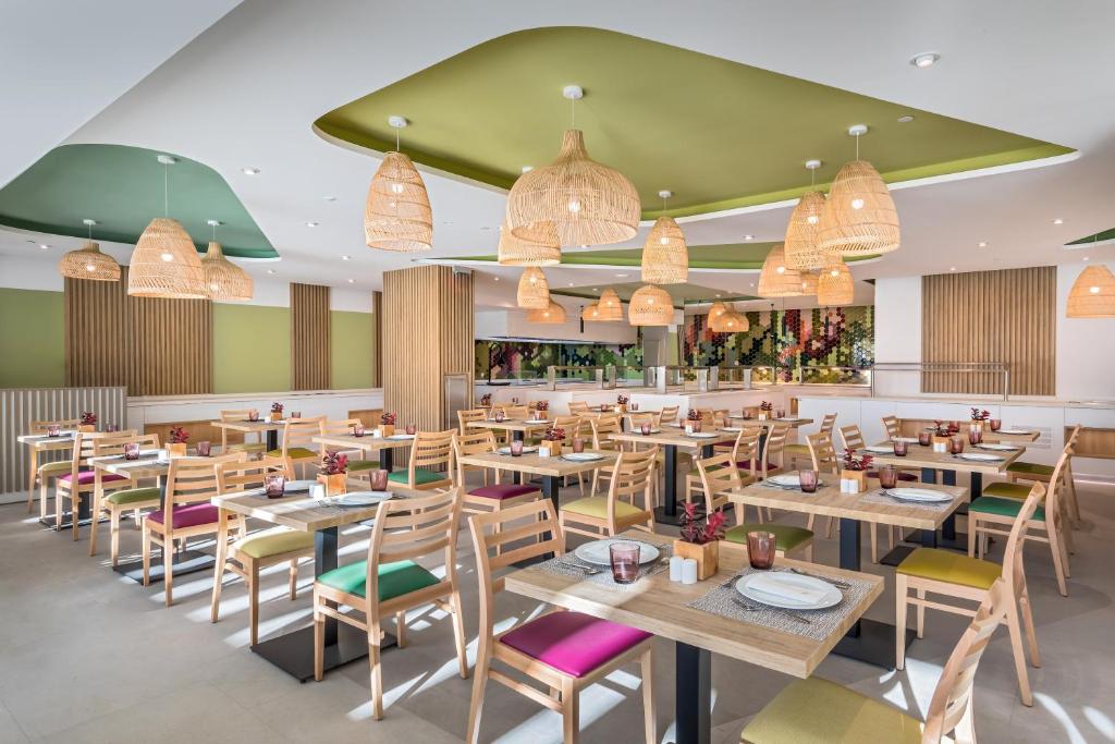HOTEL BARCELO CONIL PLAYA - ONLY ADULTS