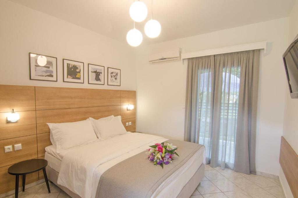 Ideal House Parga