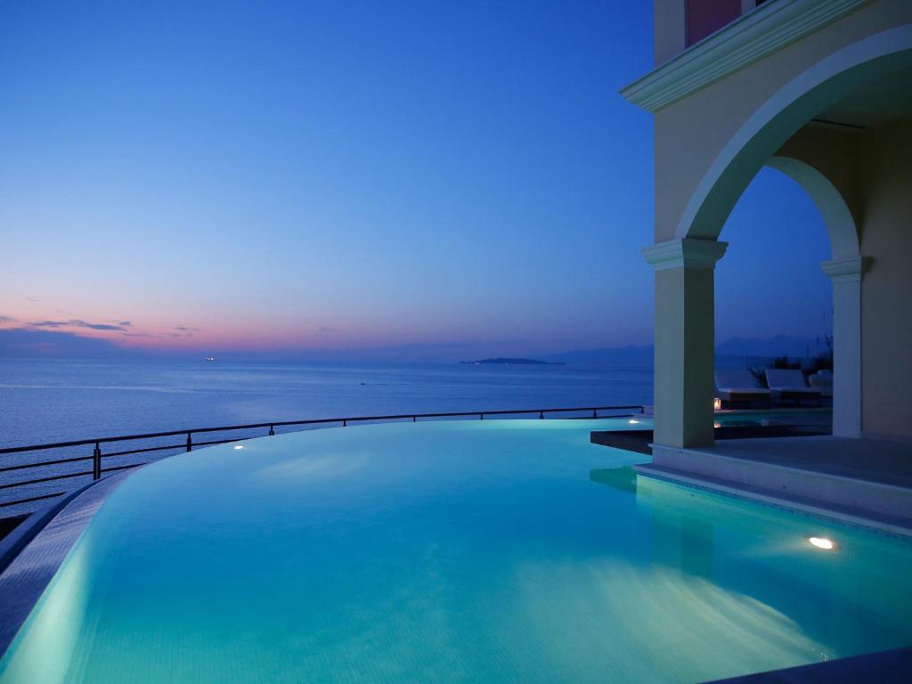 Picture Suites Corfu