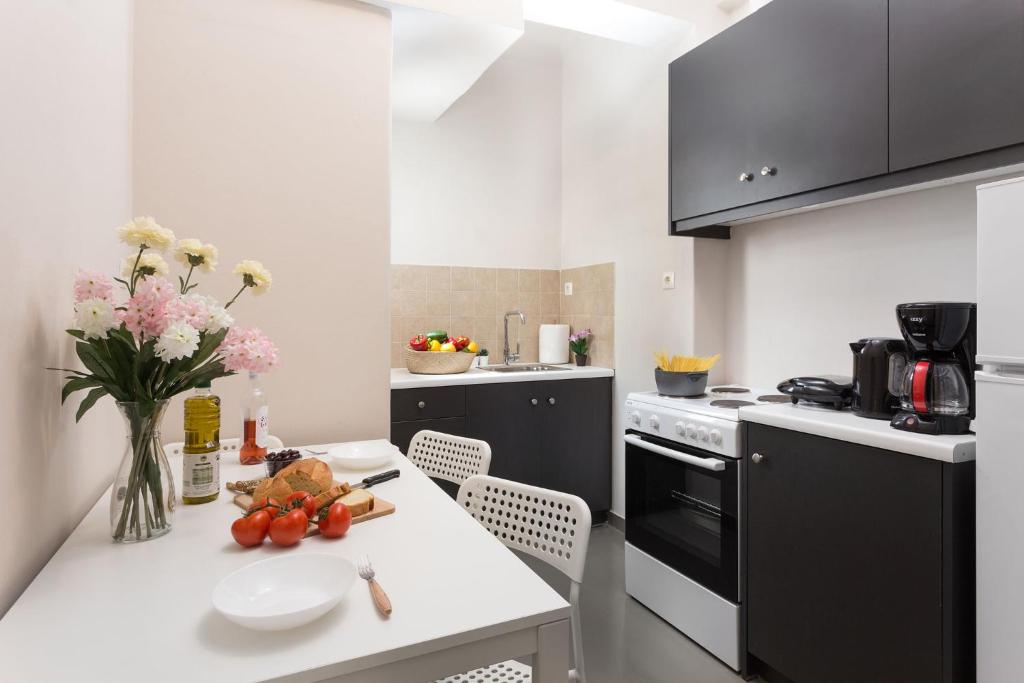 Homely Apartments by Athens Stay