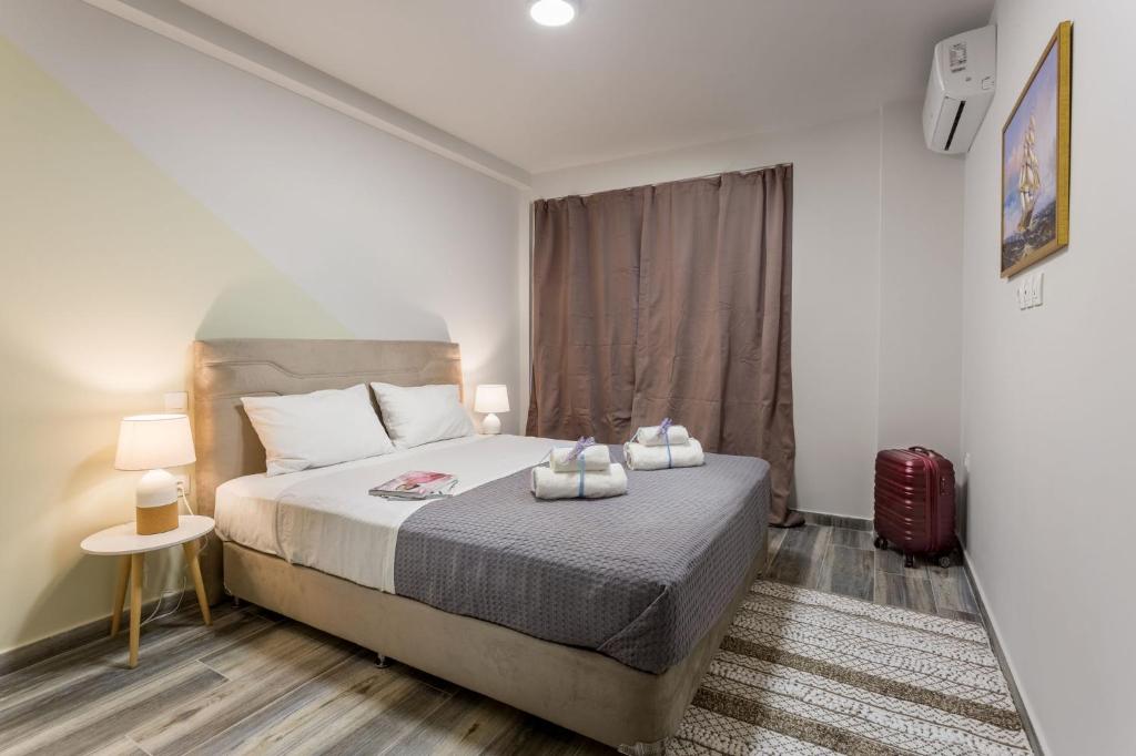 Supreme Luxury Suites by Athens Stay