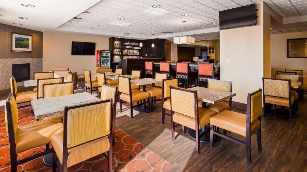 Best Western Plus Desert Poppy Inn
