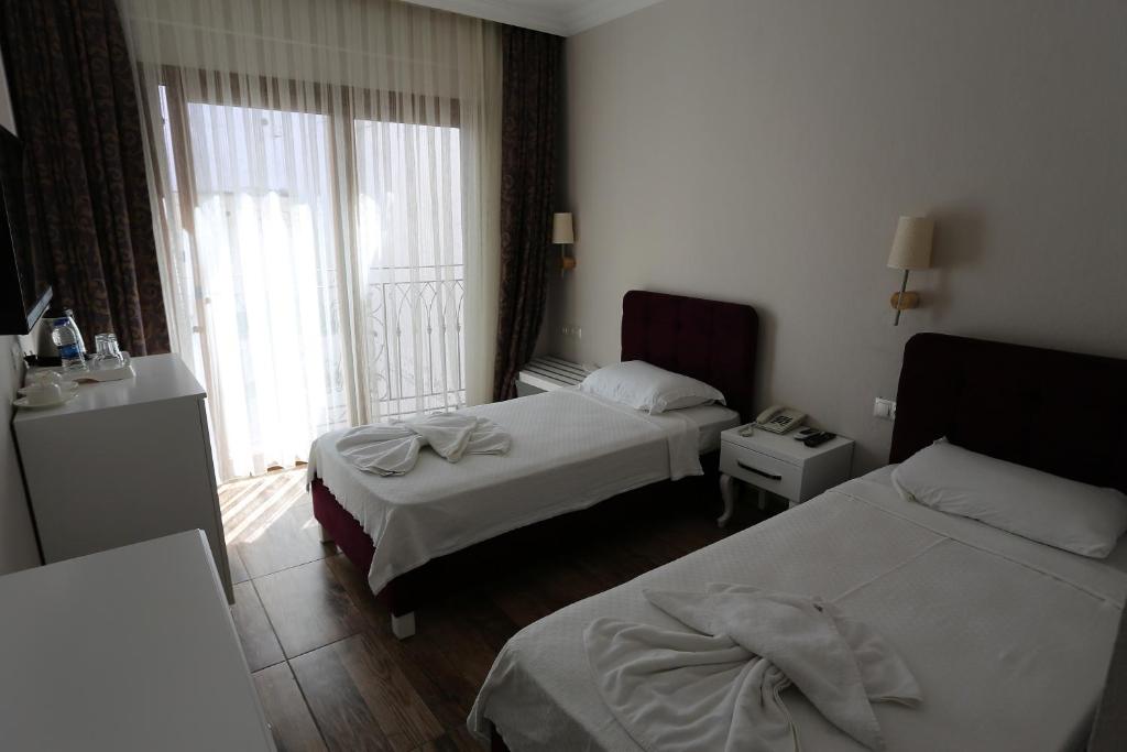 Cennet Life Hotel