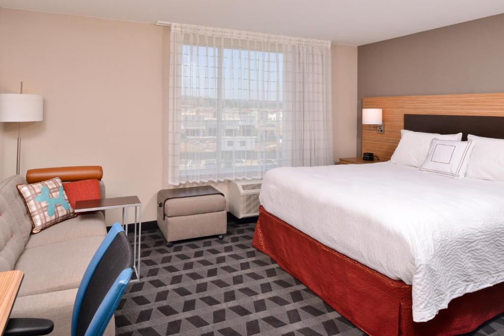 TownePlace Suites by Marriott Ontario Chino Hills