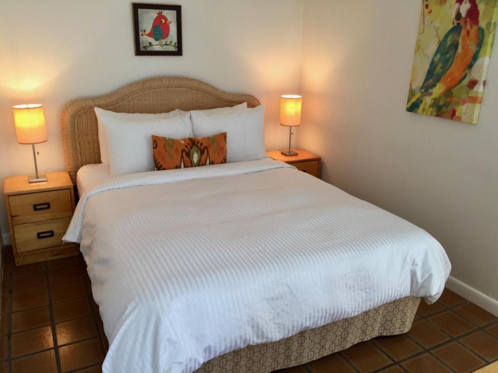 Pines & Palms Resort