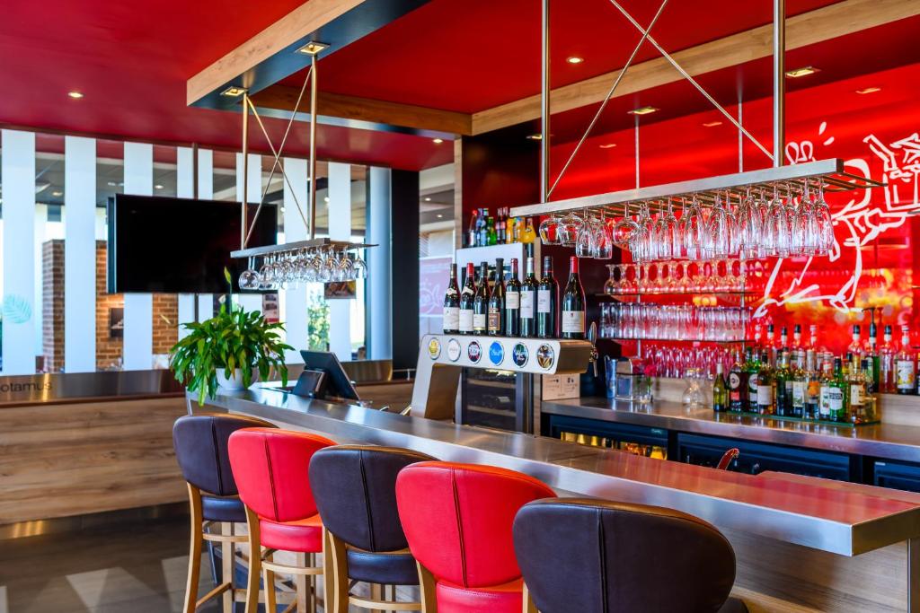 Kyriad Prestige Amiens Poulainville Hotel & Spa